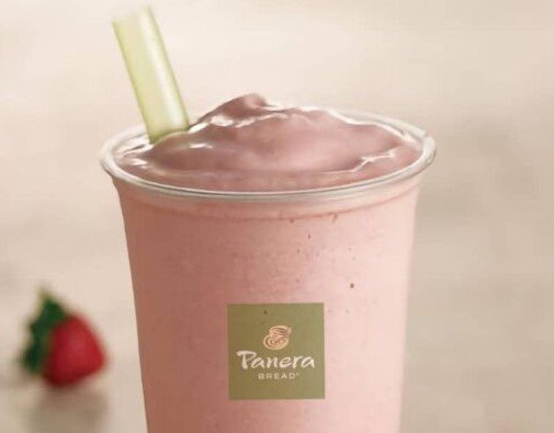 Panera Bread Strawberry Banana Smoothie with Greek Yogurt